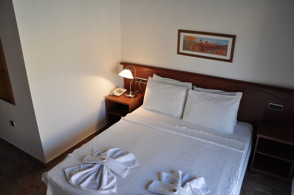 Longhouse Inn Hotel Dalyan Extérieur photo