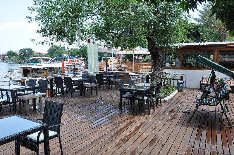 Longhouse Inn Hotel Dalyan Extérieur photo
