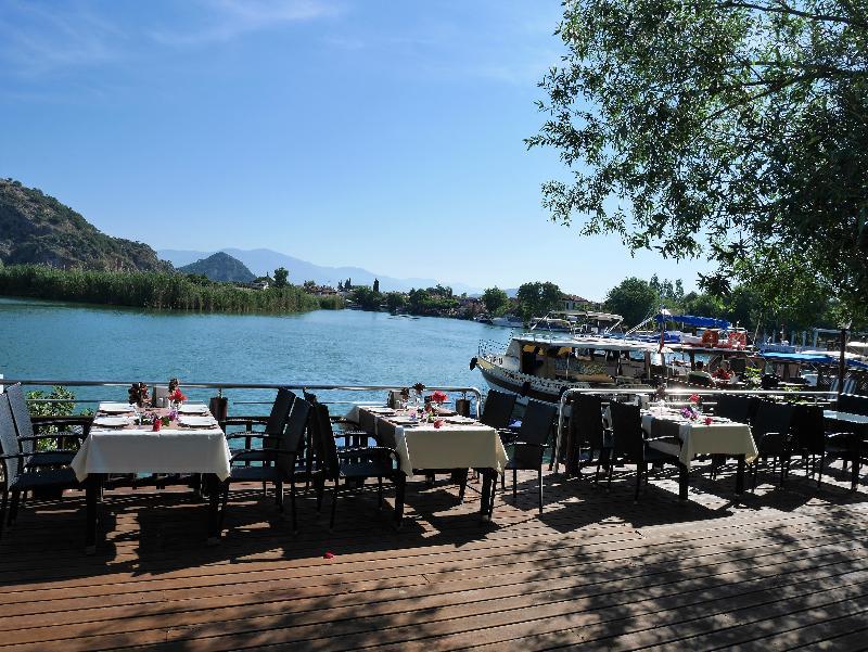 Longhouse Inn Hotel Dalyan Extérieur photo