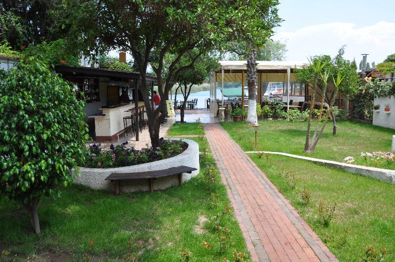 Longhouse Inn Hotel Dalyan Extérieur photo
